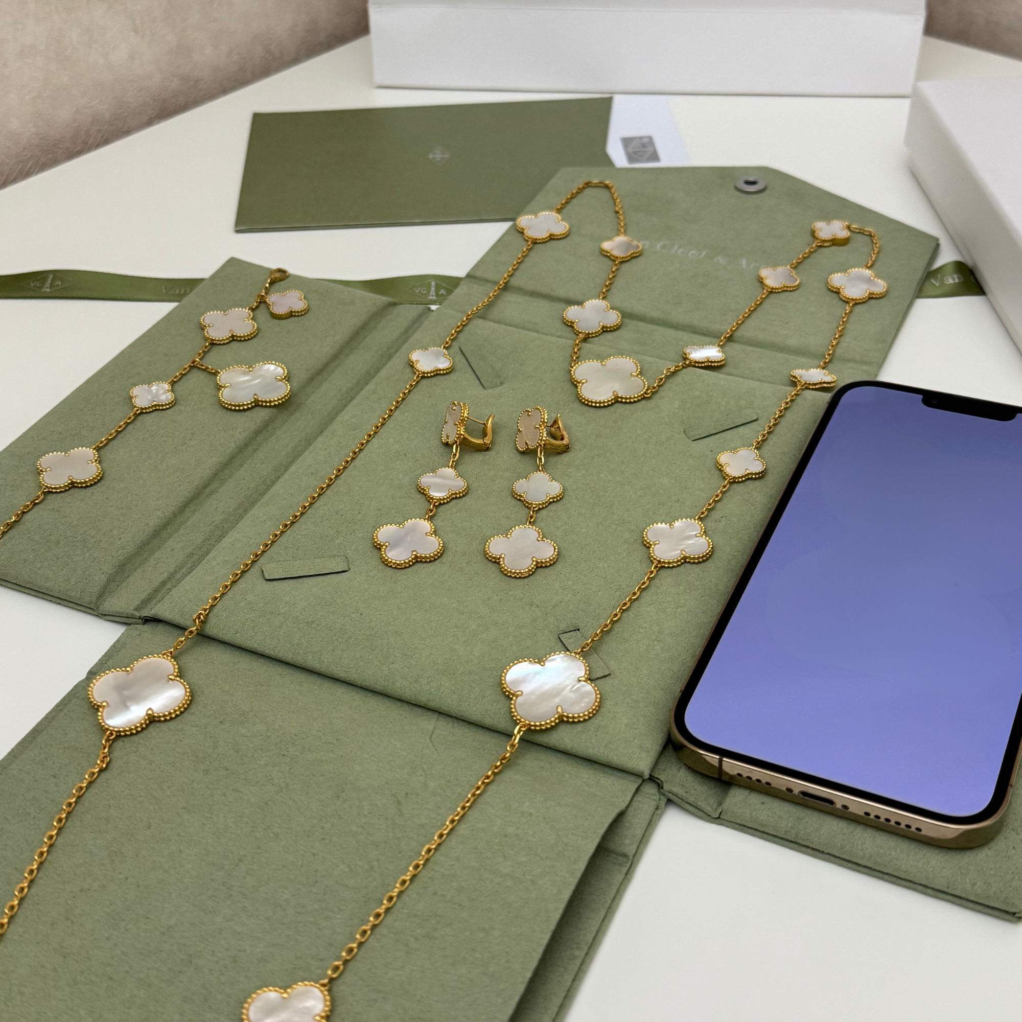 Vintage Alhambra Set